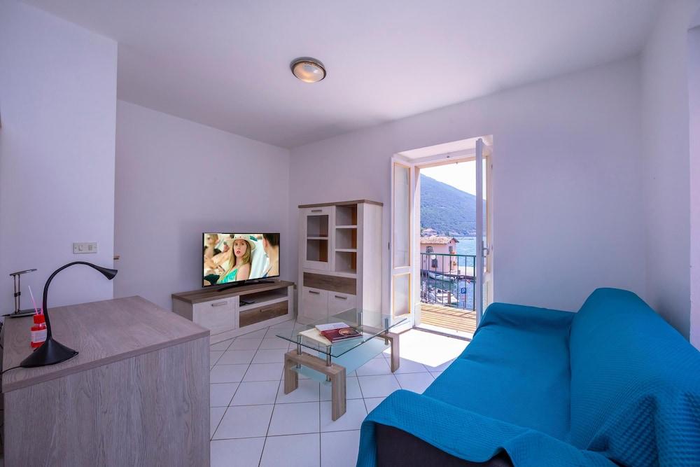 Dogana Best Lake View