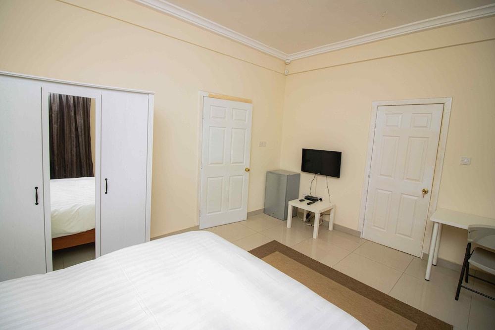 Brown Hills Residences