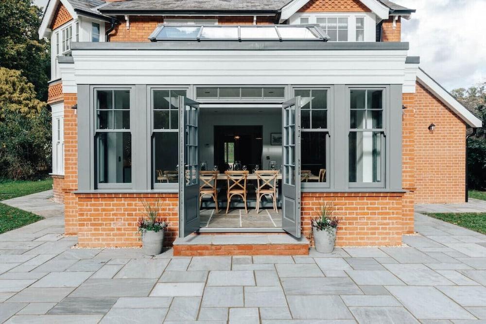 Woodvale Retreat - Sleeps 20