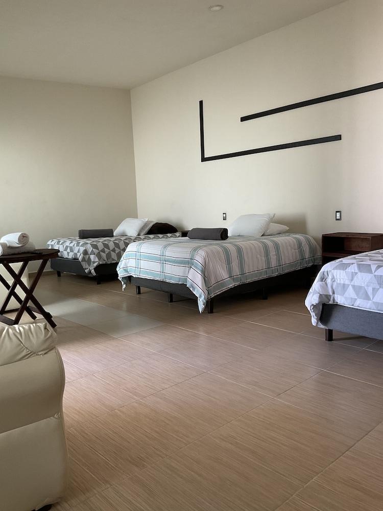 Hotel HO Santa María