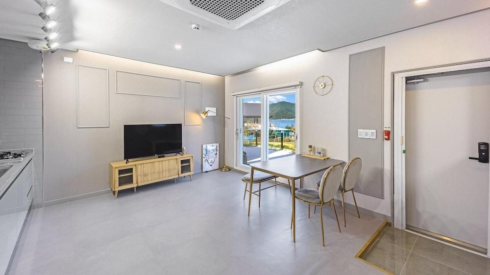 Namhae Andante Pension