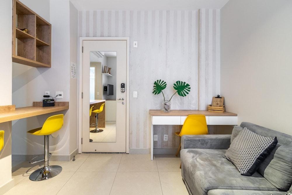 Av0310 Studio Avanhandava