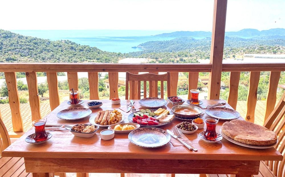 ISTLADA TAS EV APART