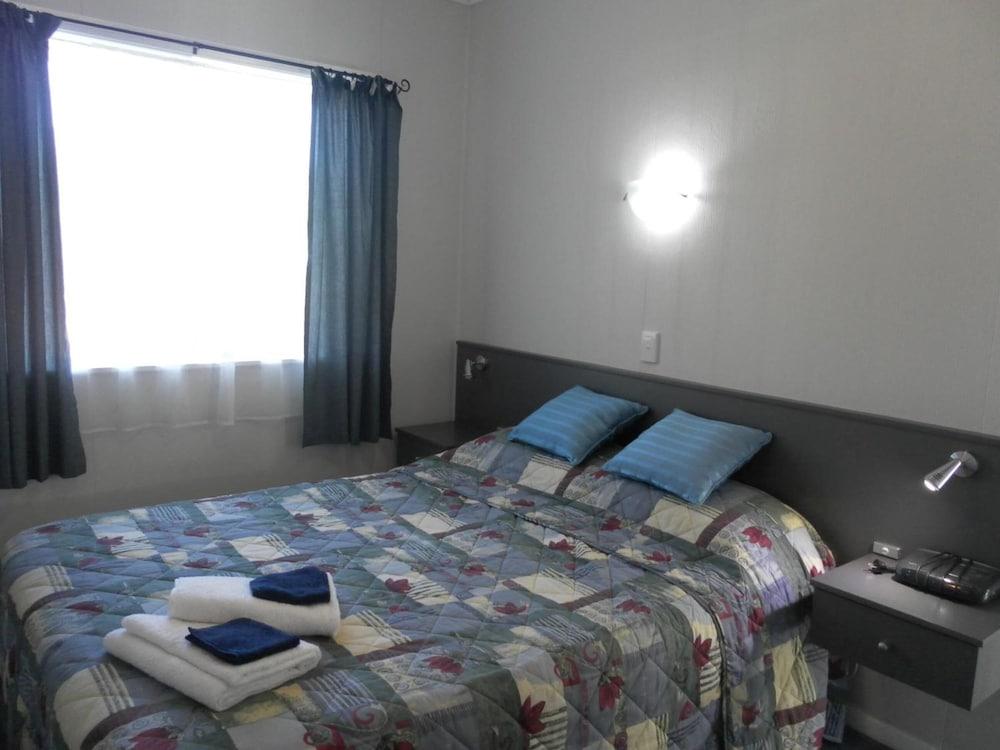 Beachside Sunnyvale Motel