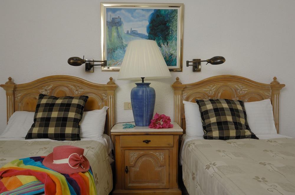 Ona Beverly Hills Suites