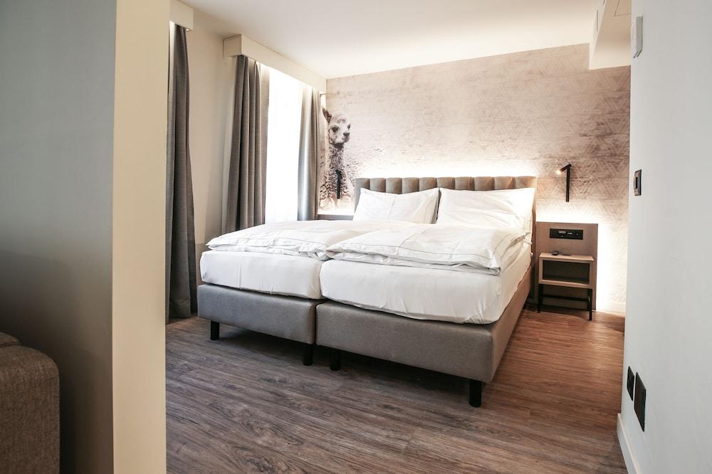 Adaastra Boutique Hotel