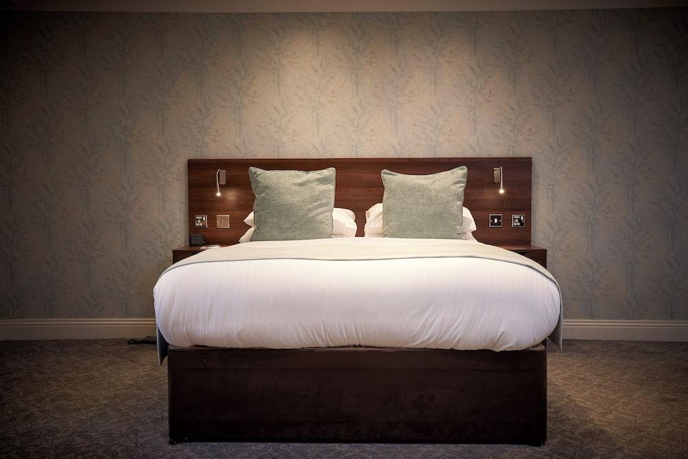 The Kingston Theatre Hotel