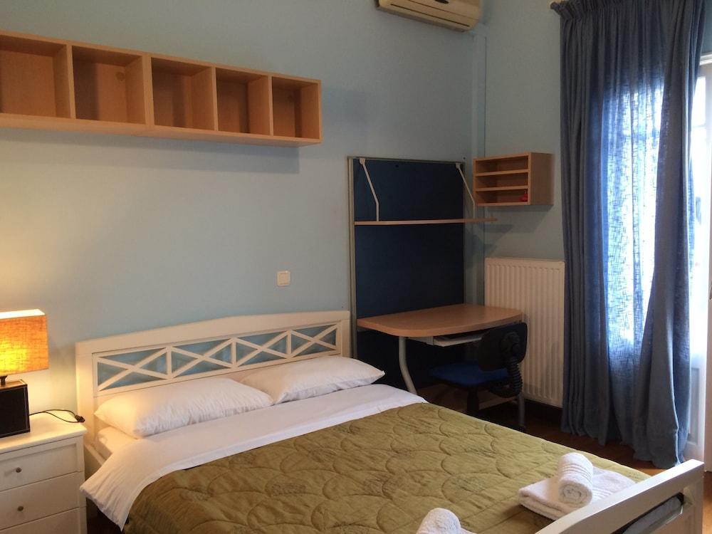 Avra Paradise Aparthotel