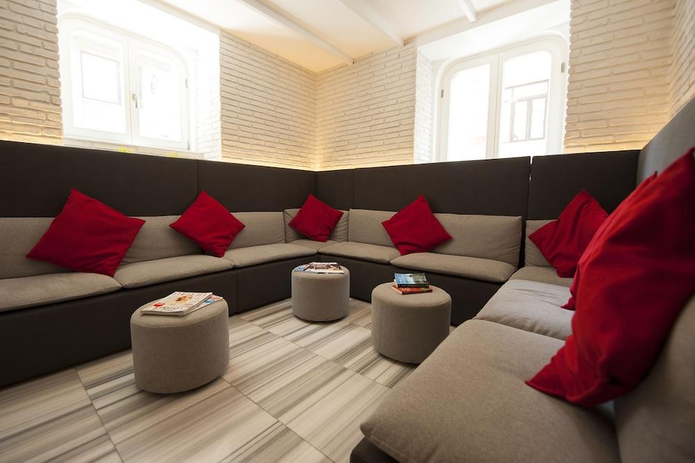 The Central House Istanbul Taksim