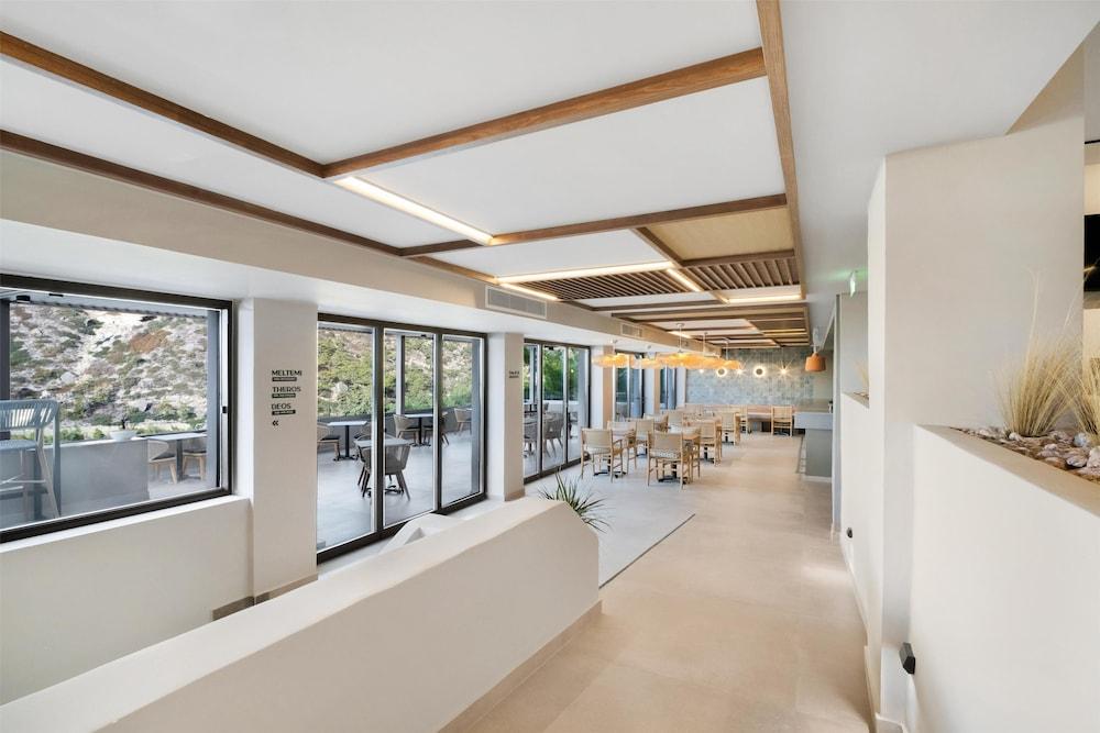 Harmony E Rock Hotel