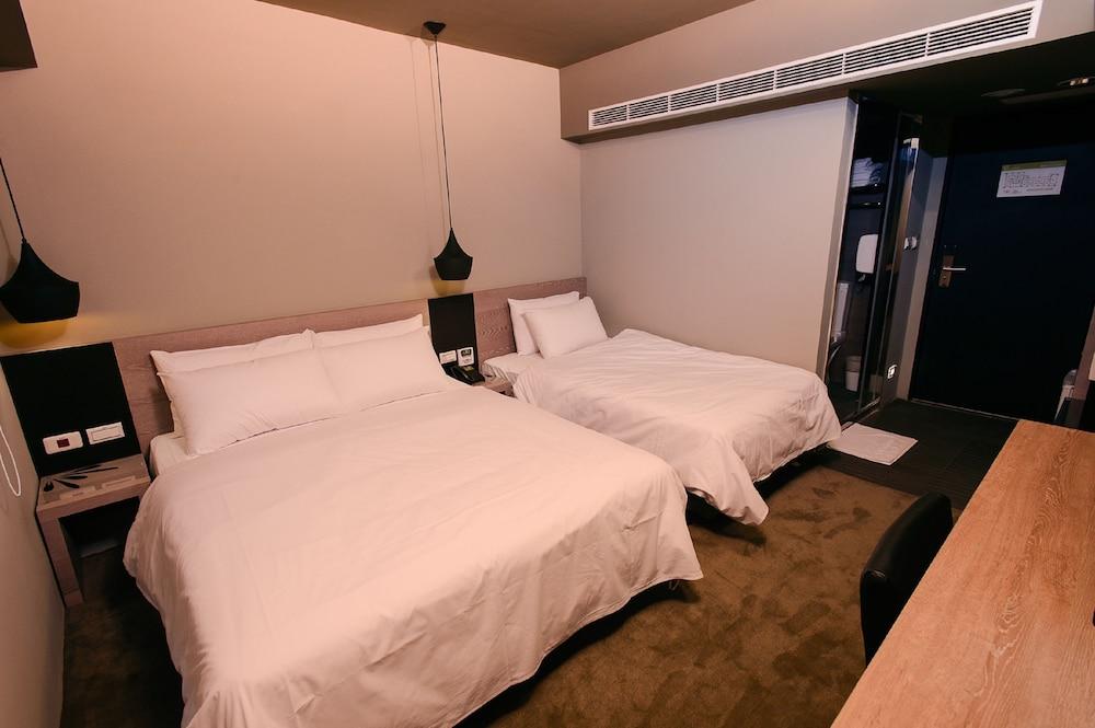 Kiwi Express Hotel - Jiuru