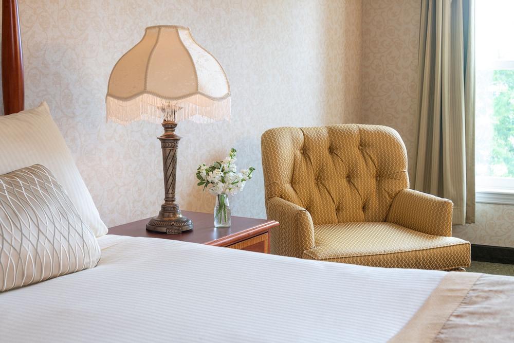 Bar Harbor Grand Hotel