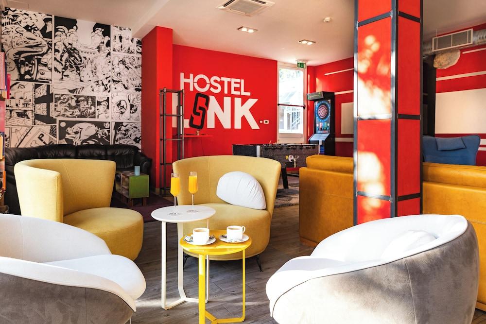 Hostel Link