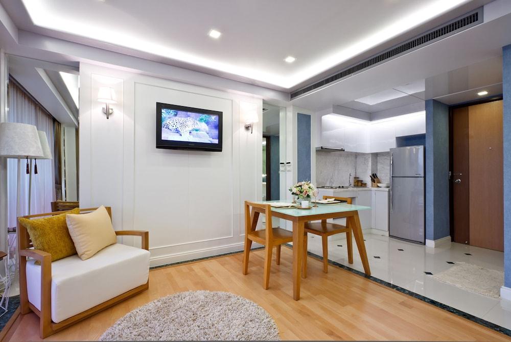 Rocco Hua Hin Beach Seaview