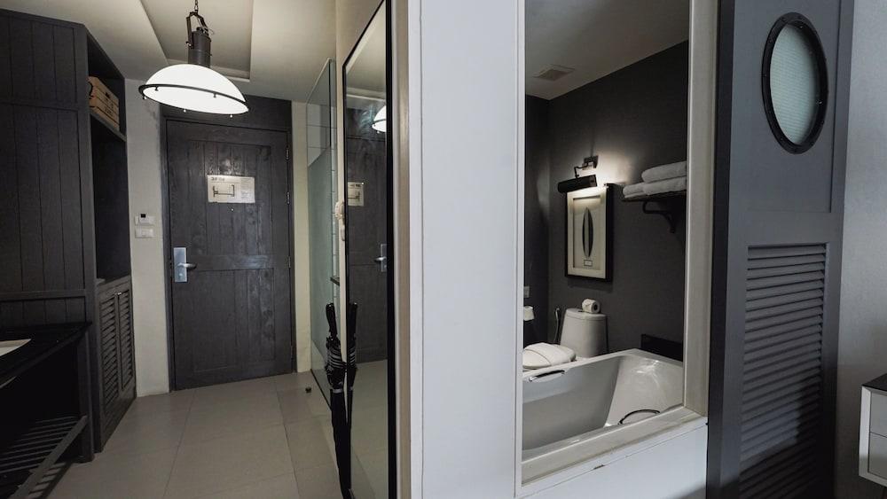 Sugar Marina Resort -Surf- Kata Beach