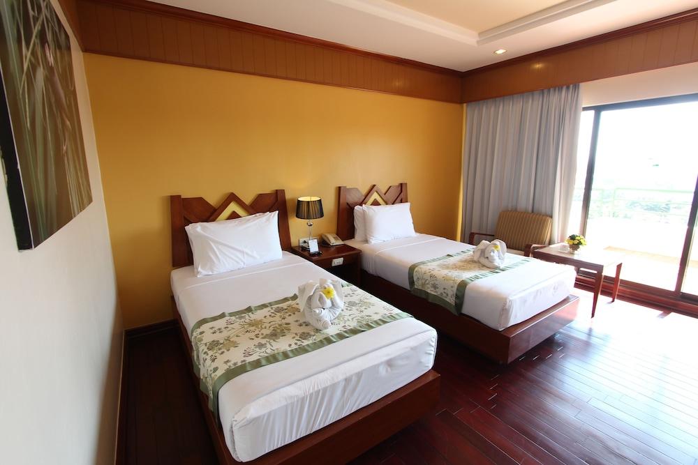 Garden Sea View Resort