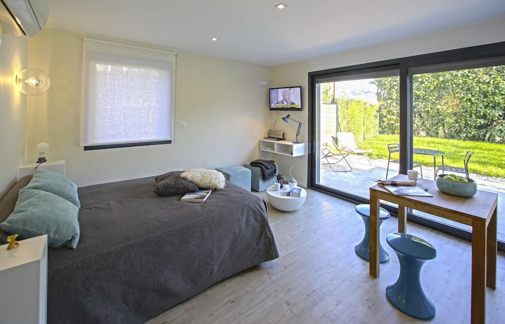 Côte Ouest AppartHotel