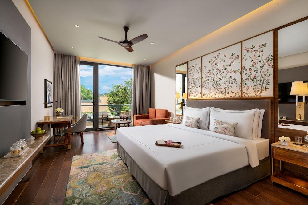 Taj Damdama Lake Resort & Spa, Gurugram