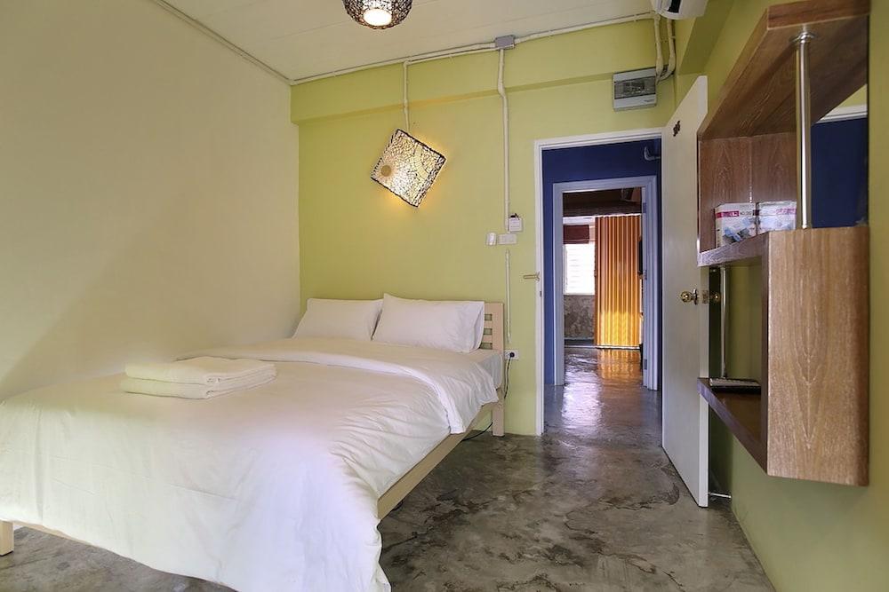 At Smile Oasis Houses