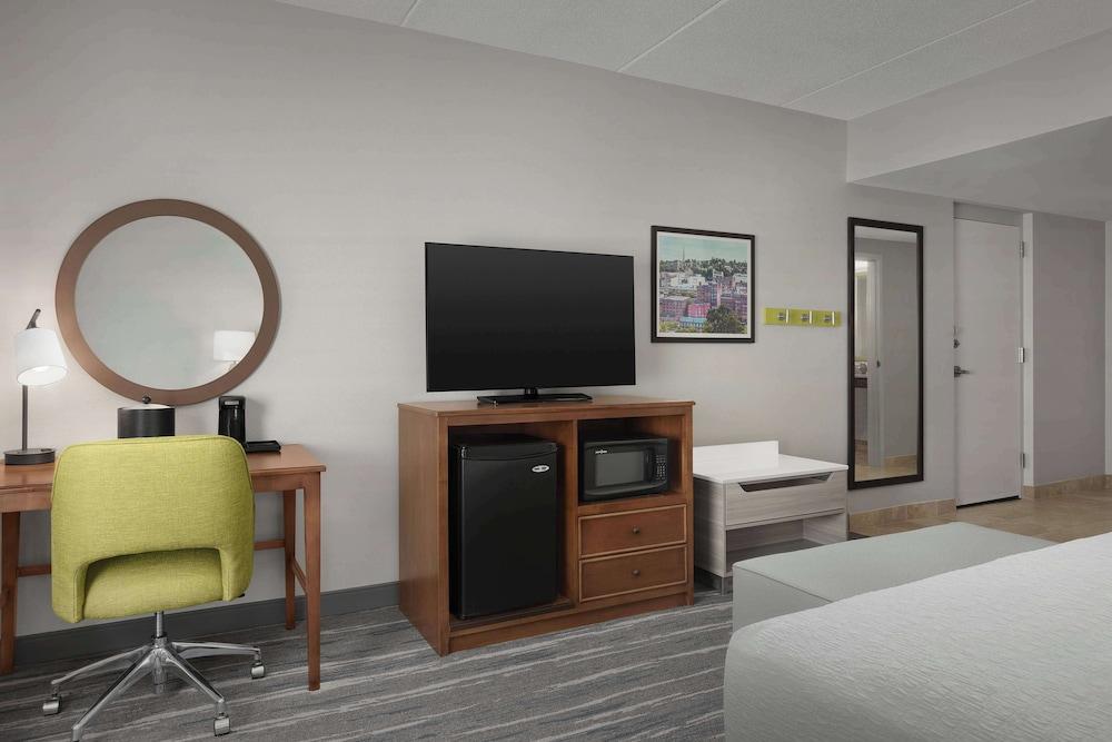 Hampton Inn & Suites Lynchburg