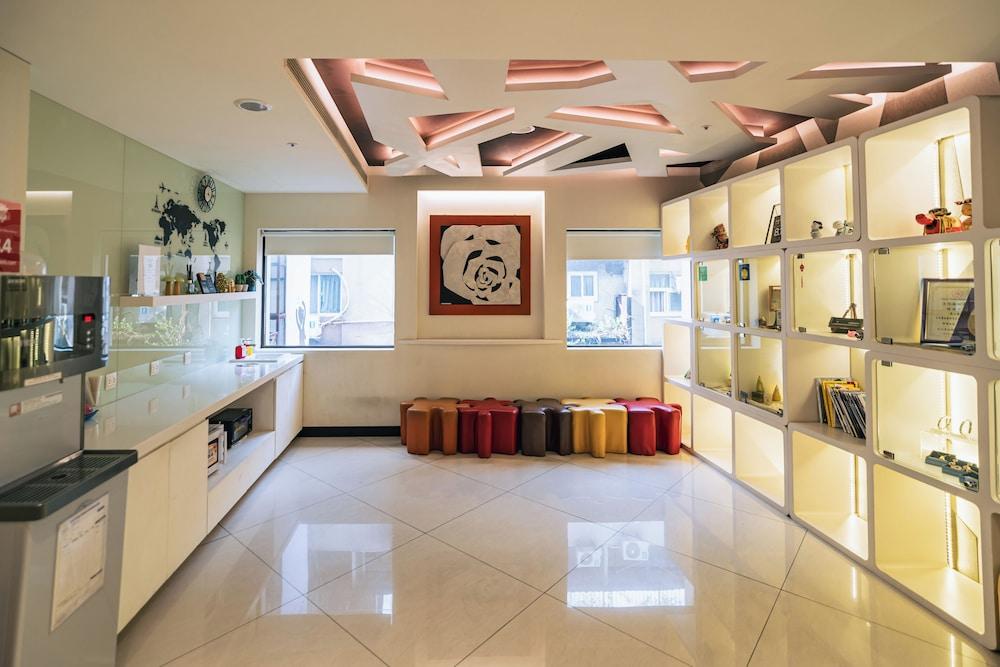 Hotel Puri Taipei Station Branch