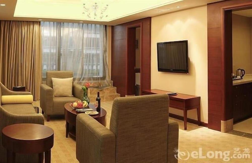 Chengdu Sovereign Hotel