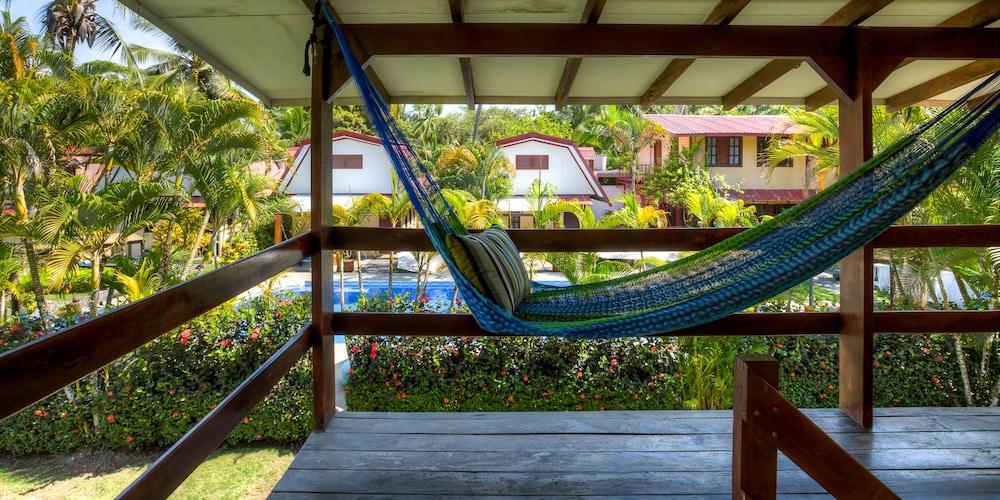 Encantada Ocean Cottages