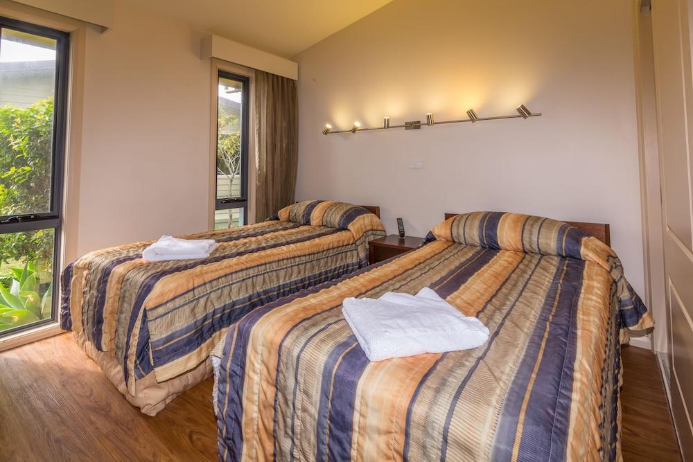 Wollongong Surf Leisure Resort