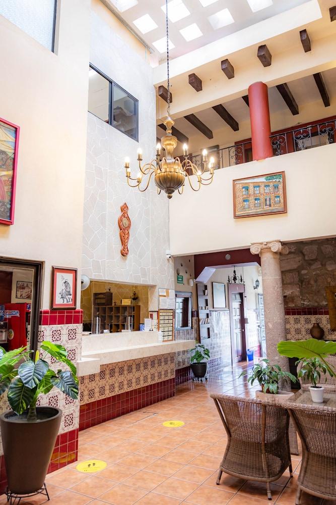 Hotel El Carmen - Morelia