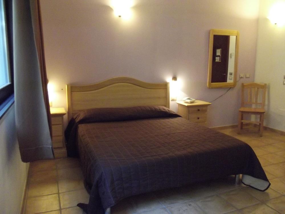 Agri-costella Country Hotel