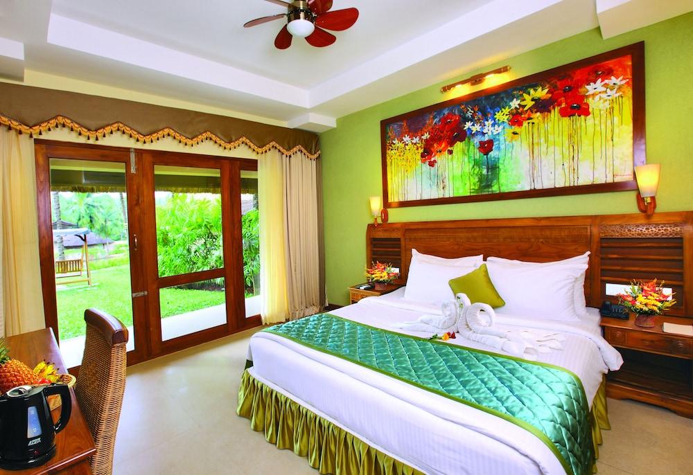 Coco Lagoon by Great Mount