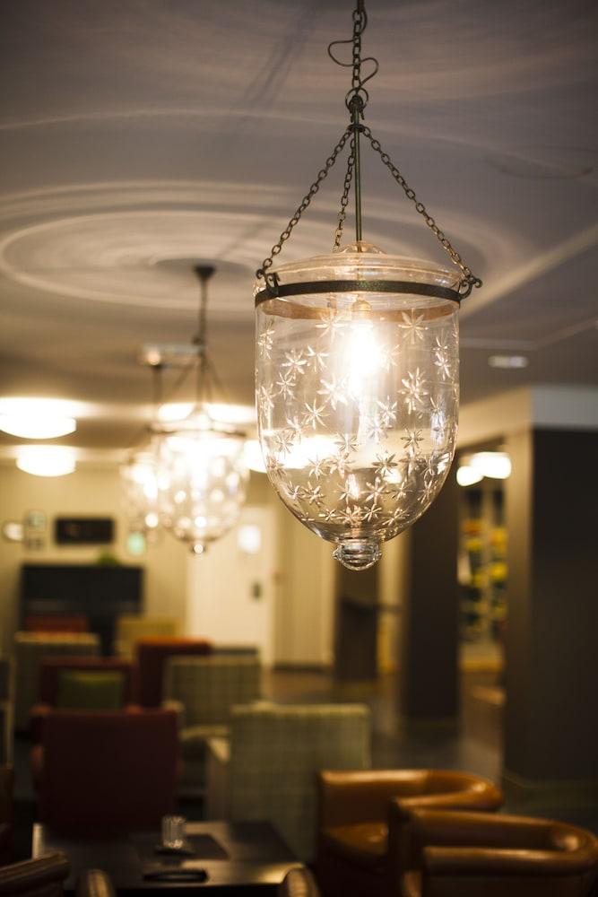 Søstrene Storaas Hotell