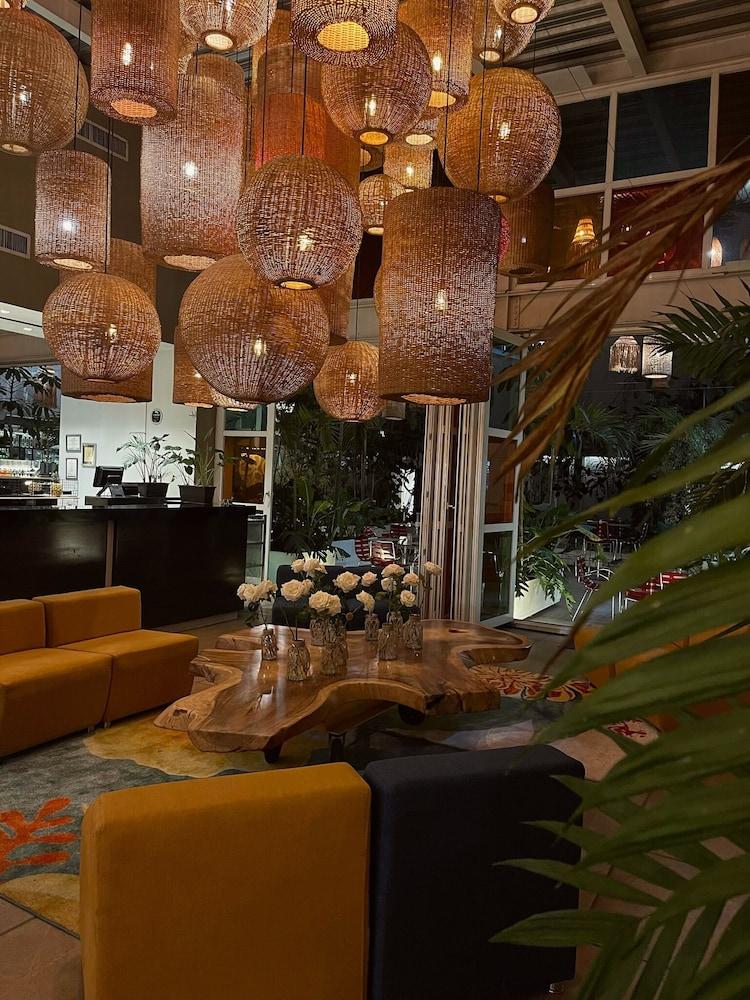 Now Hotel Cali - Adults Only