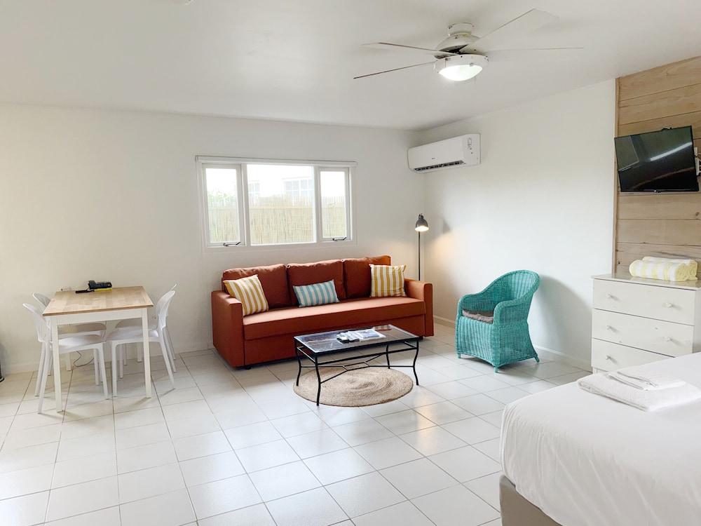 Aruba Palms Escape Suites