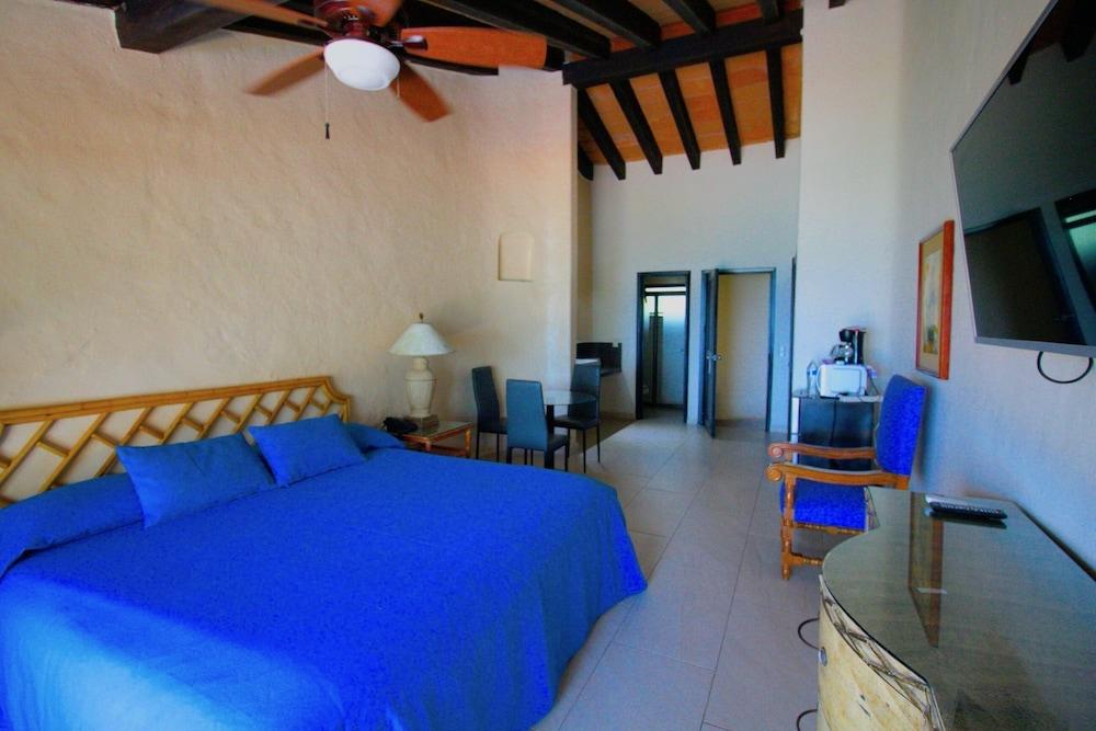 Los Tules Villas del Sol