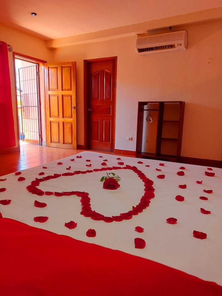 Hostal Lolas Boutique