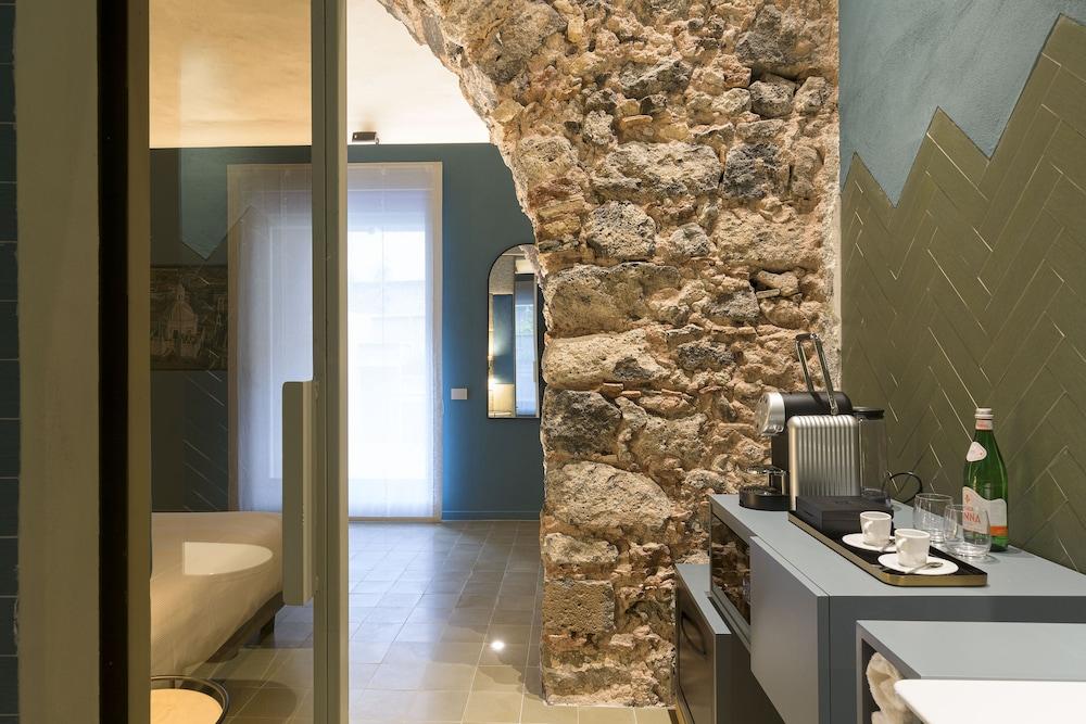 BASTIÒ PRIVATE SUITES