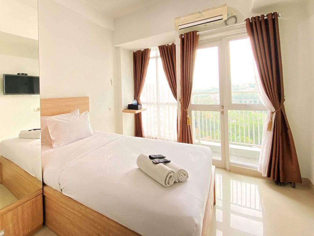 Warm And Cozy Studio At Taman Melati Jatinangor Apartment