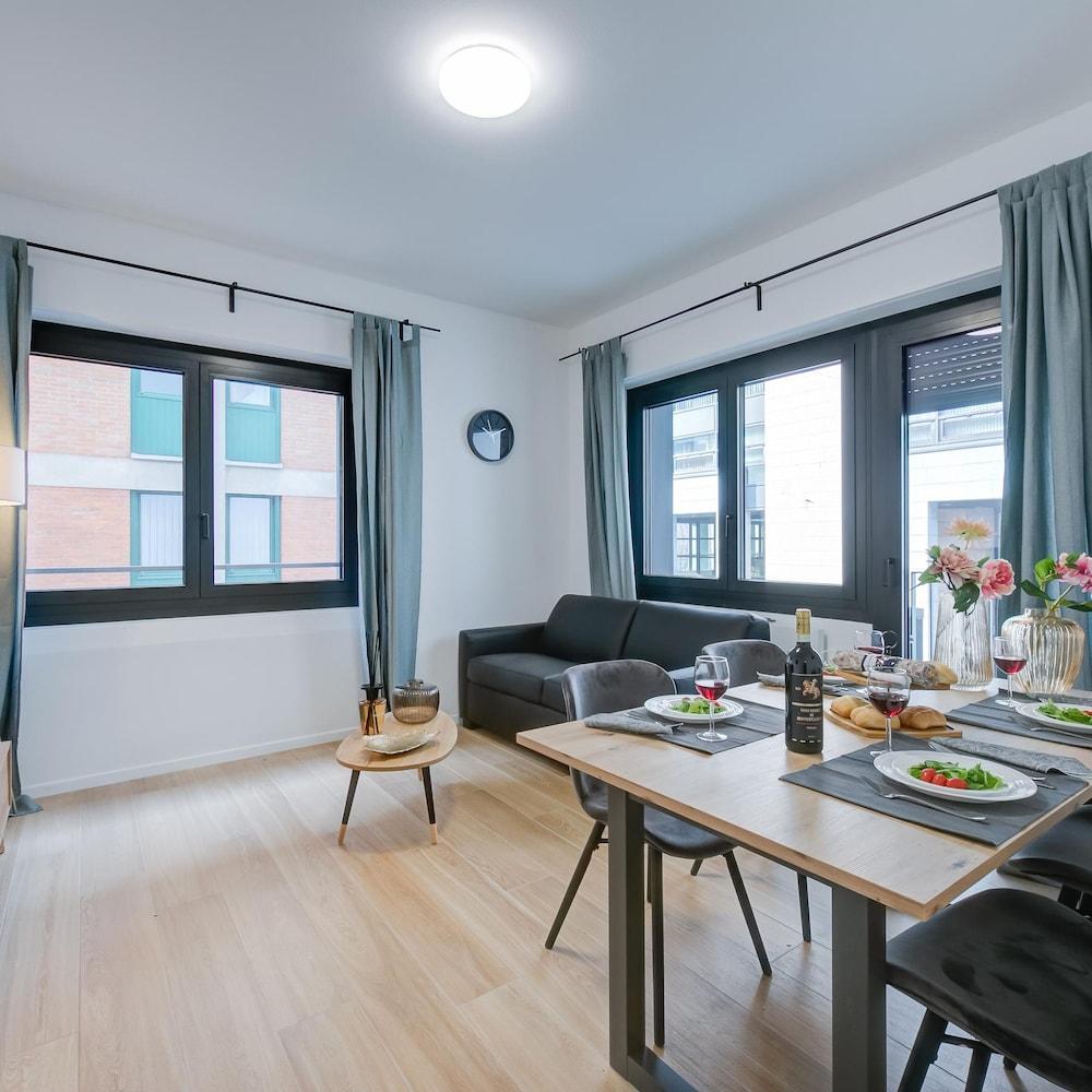 Boutique Apartment 2