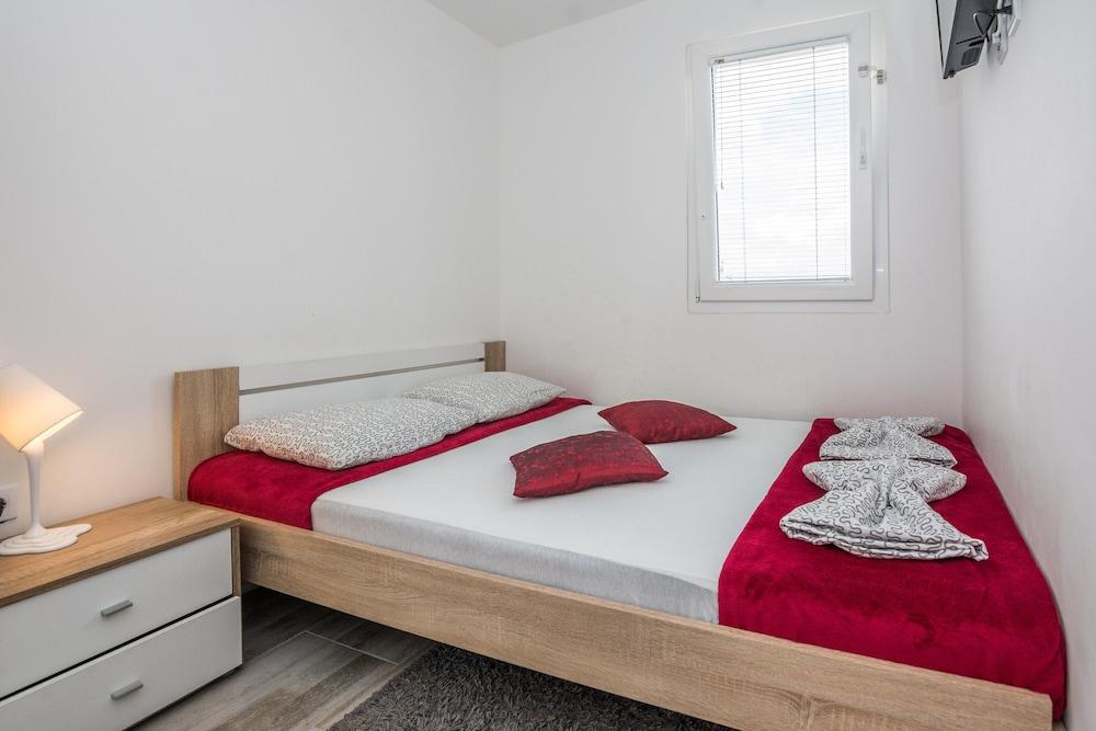 Apartments Ivanusevic