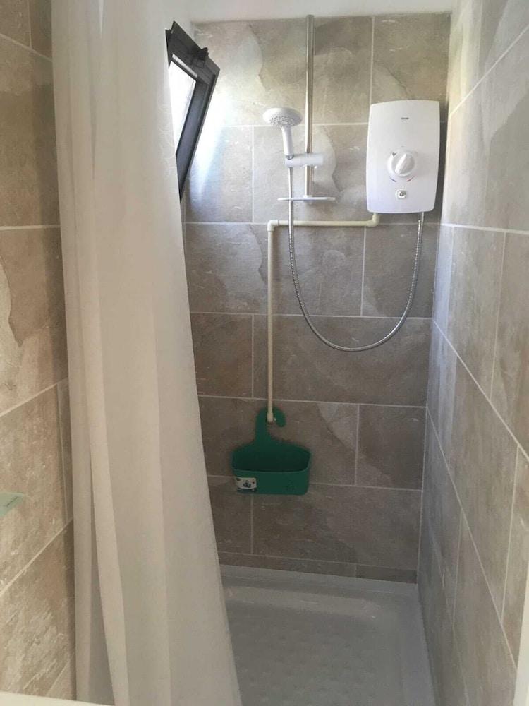 Charming 1-bed Apartment in Larnaca