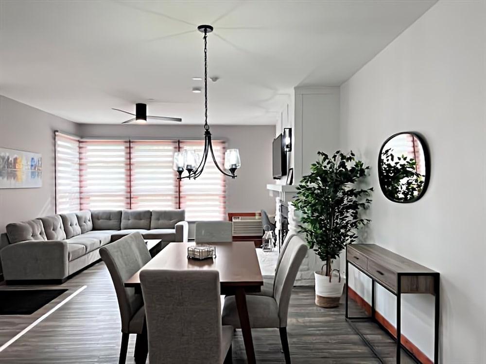 Les Eaux 227-1 by Escapades Tremblant