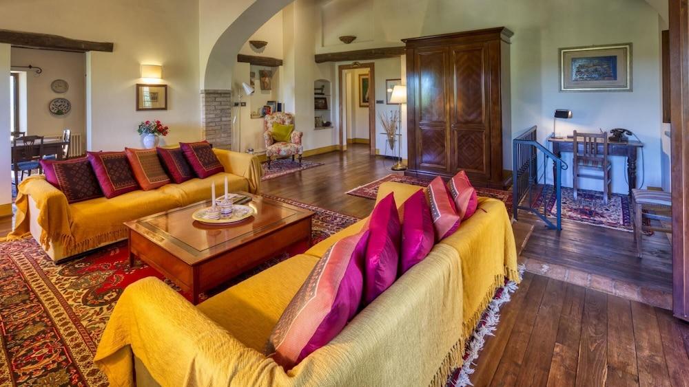 Casale Santa Lucia 8 2