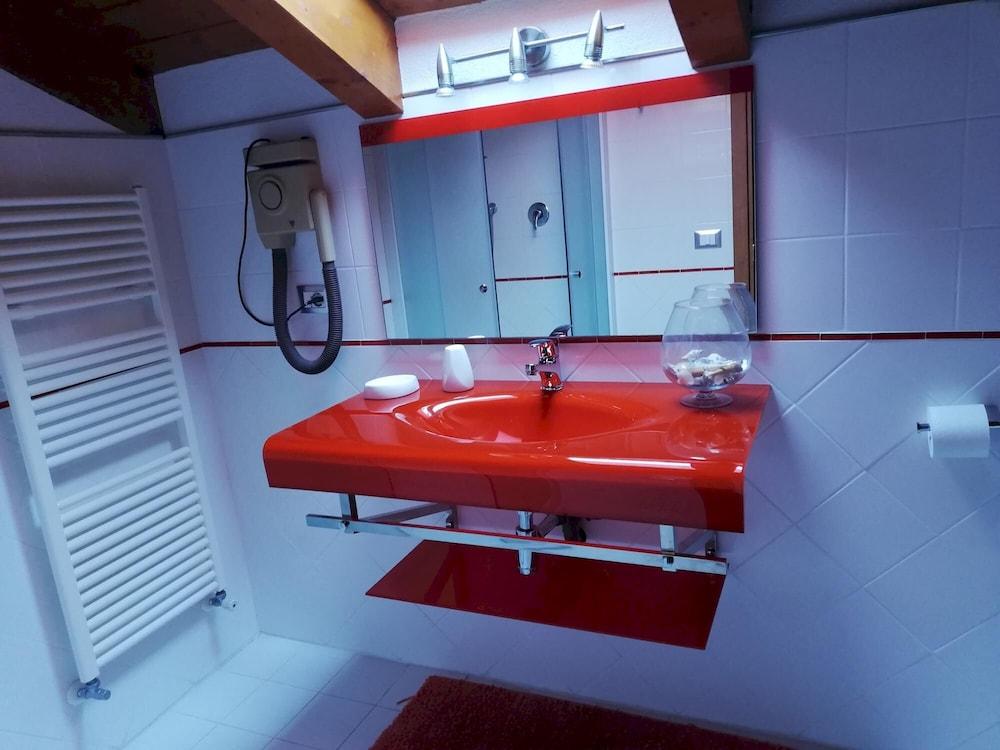 San Lazzaro 81 Mansarda