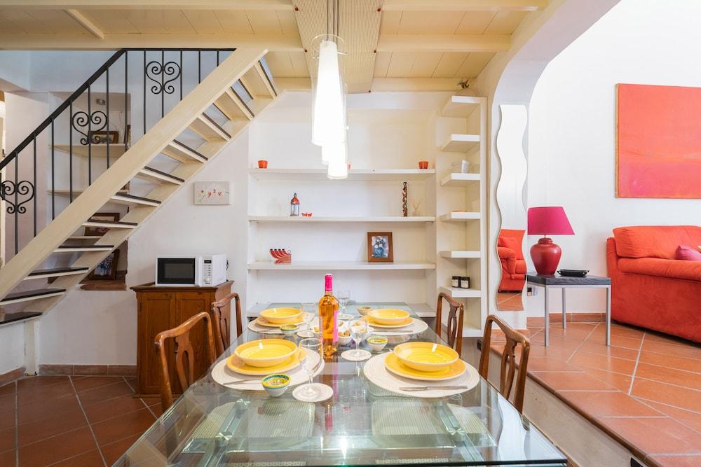 2863 Casa Deladamar by Barbarhouse