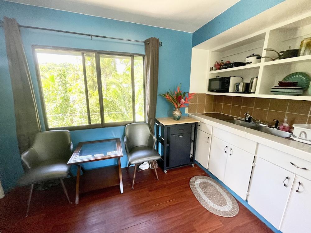 Cozy 2-bedroom House in Ngermid, Koror