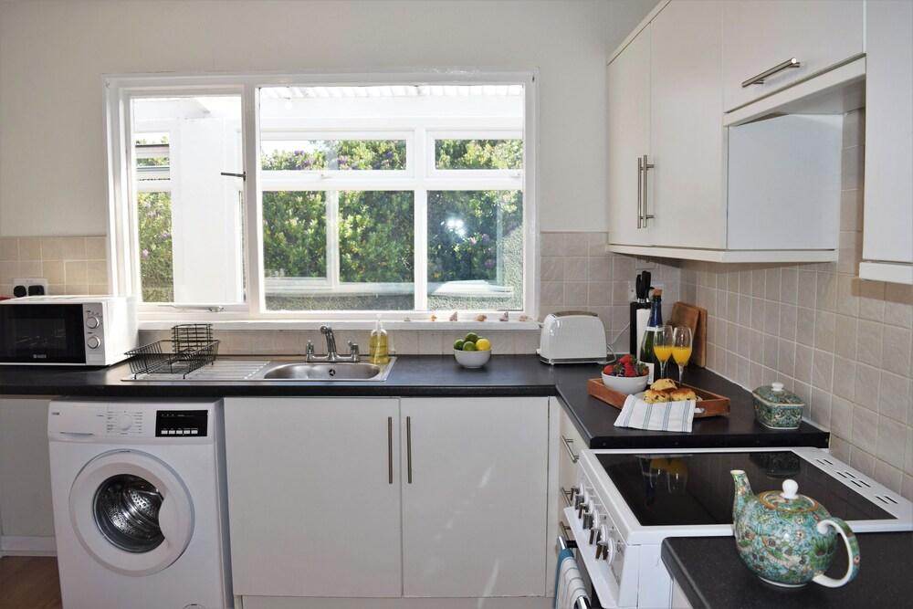 Westcroft 6 Withnoe Terrace