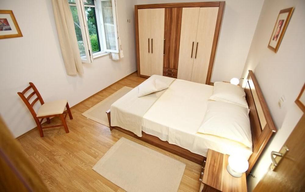 Apartments Villa Grlica