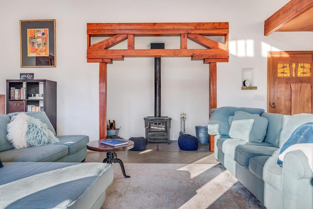 Harmony Over The Hill