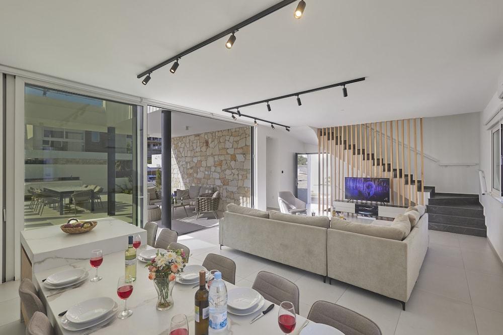 New 5 Bedroom Villa With Pool in the Center of Ayia Napa l Kube Villa 4